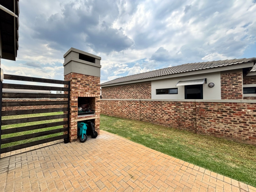 3 Bedroom Property for Sale in Baillie Park North West